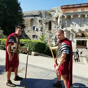 Palace 3* Split
