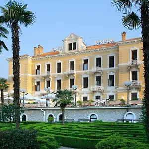 Hotel Opatija 2*, Опатия Хорватия